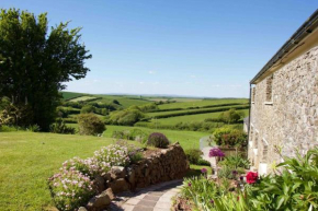 Secluded Escape near Salcombe - Newhouse Barn.
